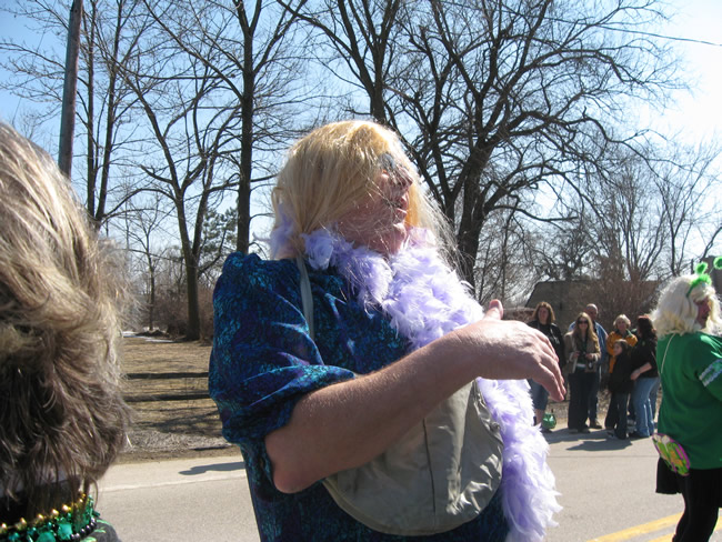 /pictures/ST Pats Float 2009 - No snow our guys keep draging/IMG_1406.jpg